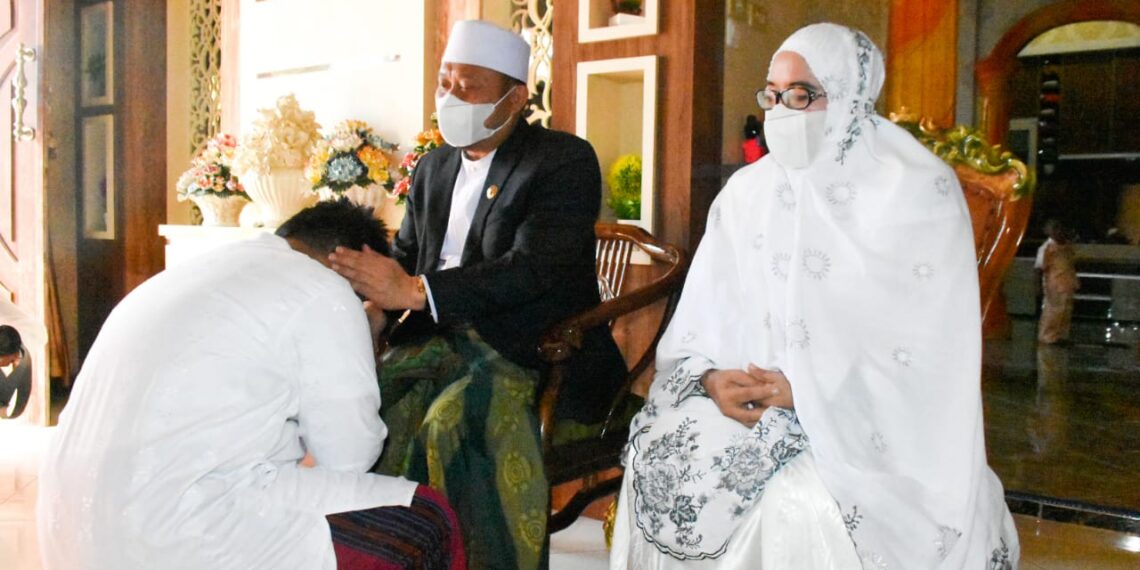 Tahun kedua Covid-19 Idul Fitri dituntut kesabaran masyarakat