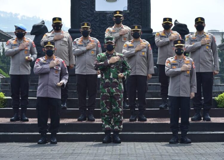 Panglima TNI dan Kapolri Kunjungi Sesko dan Sespim