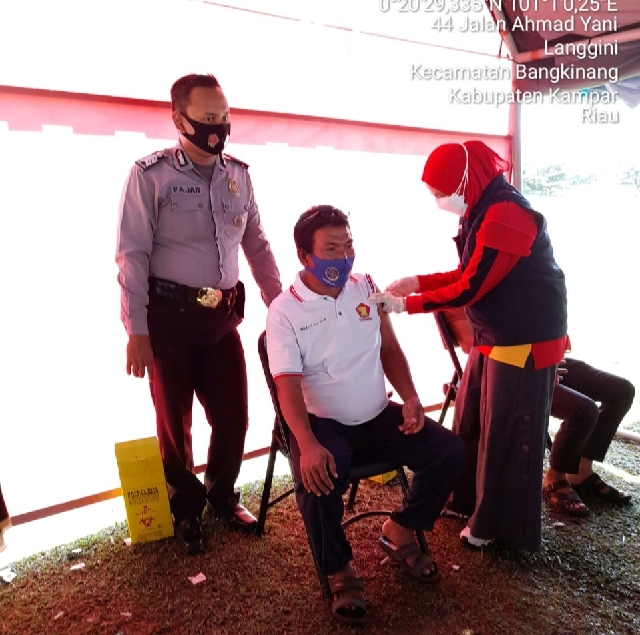 Ribuan Masyarakat Kampar Ikuti Vaksinasi Serentak