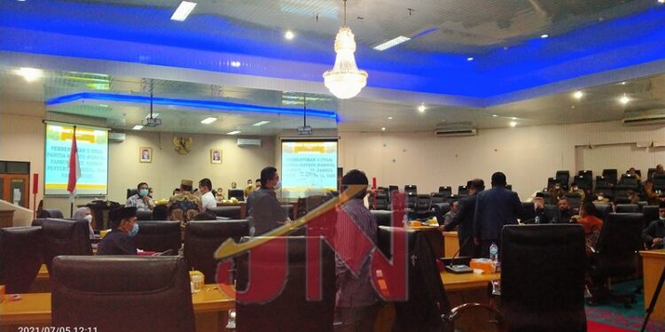 Fraksi Partai Nasdem dan PDIP Minta Pemda Evaluasi Kinerja OPD