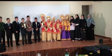 Dua Siswa SMA Muhammadiyah Terpilih Jadi Duta Bahasa Inggris