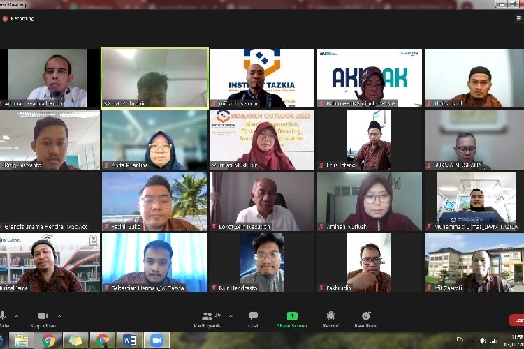 Politic science economi syariah dan halal industri isu populer