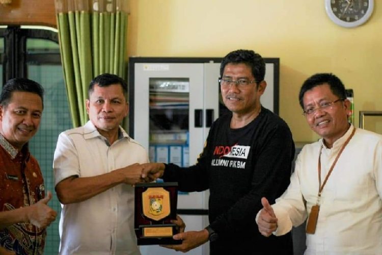 DLH Kampar dan Kota Pariaman Kerjasama Laboratorium Lingkungan Hidup