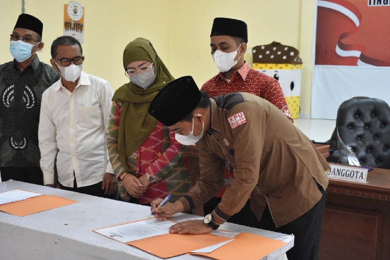 KPU Kampar teken Fakta Integritas dan Perjanjian Kinerja