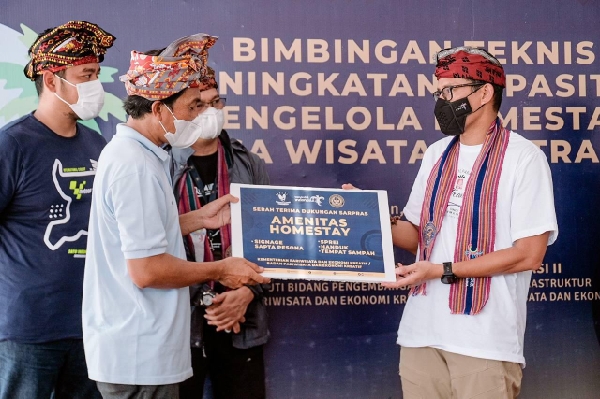 Menparekraf Gelar Bimtek Peningkatan Kapasitas Pengelola Homestay