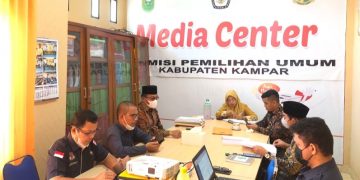 KPU Kampar Tetapkan Edi Efrison PAW Zalka Putra