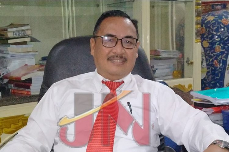 Ketua Fraksi Partai Demokrat DPRD Kampar Ambil Gelar Doktor Ilmu Hukum