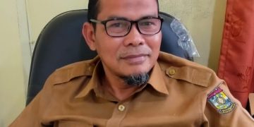 Tempel Label HET di Kemasan Minyak Goreng Langkah Kurangi Penimbun Nakal