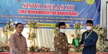 SMA Muhammadiyah Bangkinang Bekerjasama dengan UMRI