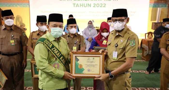 Husni Merza Jadi Duta Zakat Siak