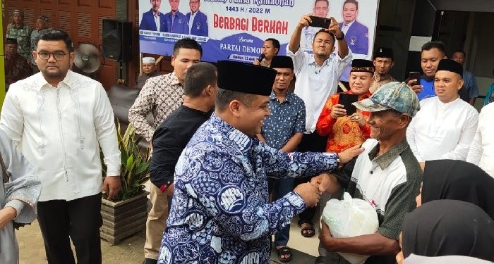 Muhammad Nasir Akan Perjuangkan Listrik Untuk Warga Kasikan