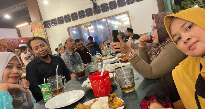 Alumni Ponpes Darussalam Saran Kabun Buka Bersama Perkuat Kekeluargaan