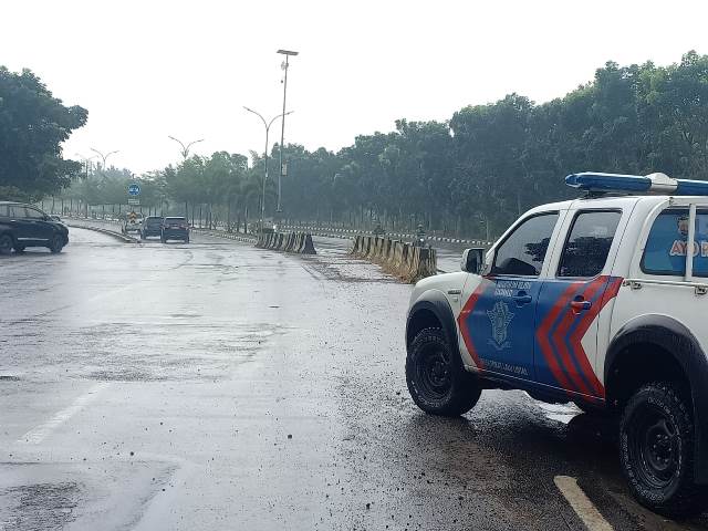 Ditlantas Polda Banten Amankan Aksi Unras Mahasiswa