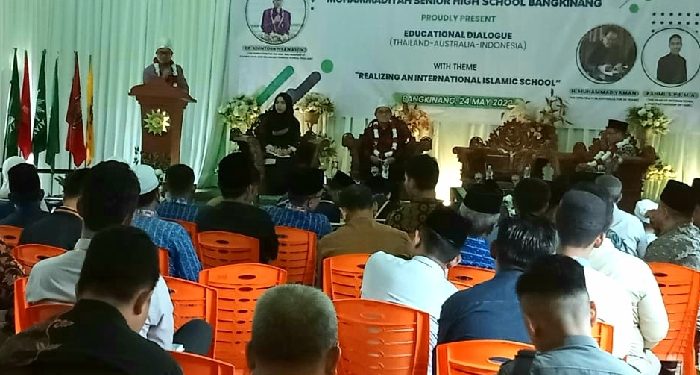 SMA Muhammadiyah Bangkinang Gelar Dialog Antar Negara