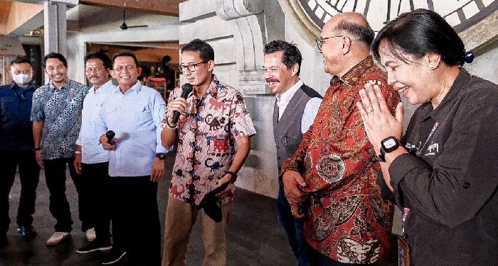 Sandiaga Minta PPI Jadi Duta Pariwisata dan Ekonomi Kreatif di Singapura