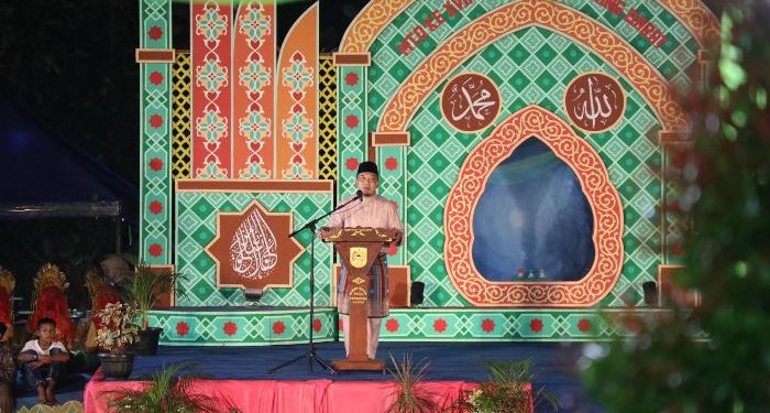 Husni Merza Ajak Orang Tua Kontrol Anak Gunakan Handphone