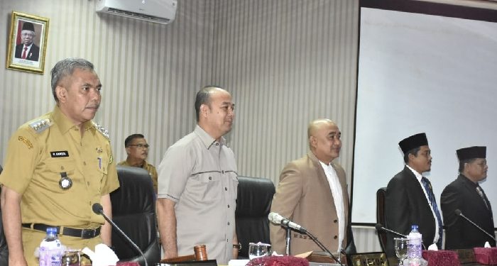 Pj Bupati Kampar Akan Perbaiki dan Tindak Lanjuti Tanggapan Fraksi DPRD