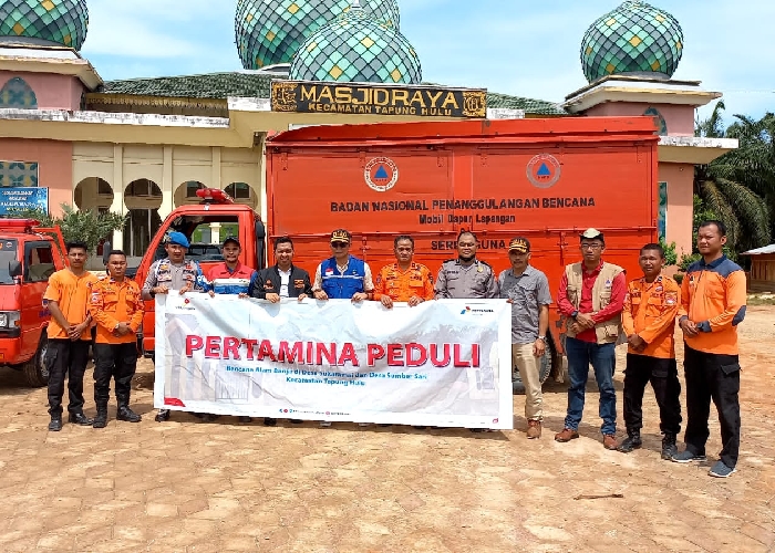 PHE Siak Salurkan Bantuan 790 paket kepada Korban Banjir