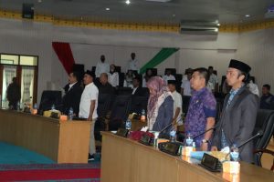 Anggota DPRD Kampar yang hadiri Rapat Paripurna