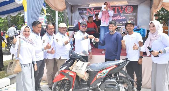 USAID Berikan Penghargaan pada Agent Of Change Kabupaten Kampar