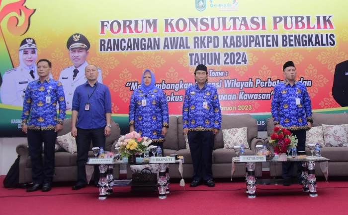 Kasmarni Minta Himpun Masukan dan Saran Pemangku Kepentingan
