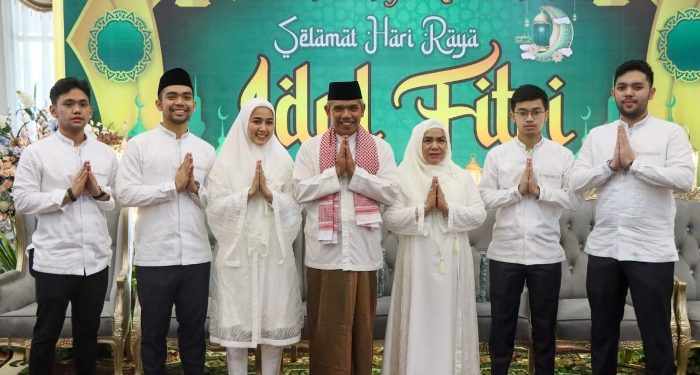 Deswita Kamsol : Silaturrahmi Itu Menambah Rezeki