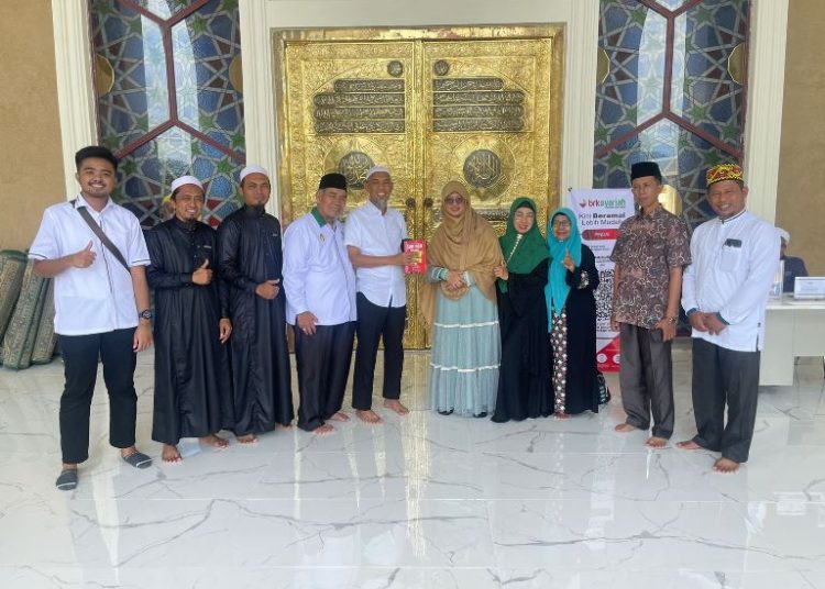 Murniati Mukhlisin Beri Tausiyah Tentang Sakinah Finance di Kota Dumai