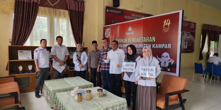 Belum Ada Parpol Daftarkan Bacaleg ke KPU Kampar