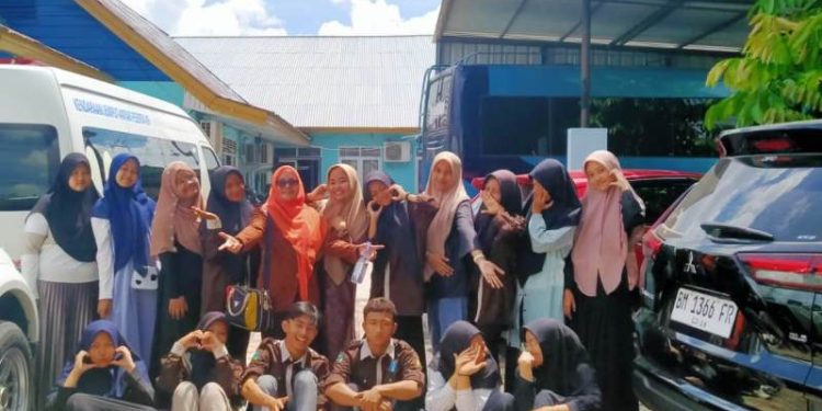 Begini Keseruan Forum Anak Kampar Belajar Jurnalistik