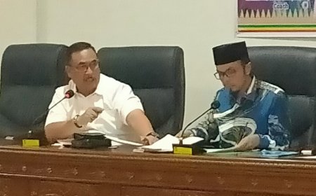 Belasan Warga Desa Pulau Terap Ngadu ke Komisi I DPRD Kampar