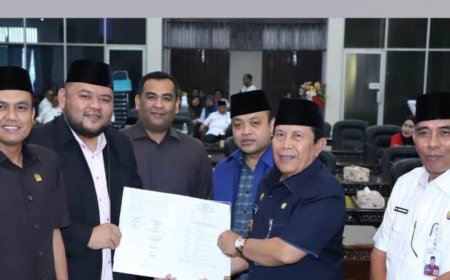 Bupati dan DPRD Rohul Tandatangani Nota Kesepakatan KUA-PPAS 2023