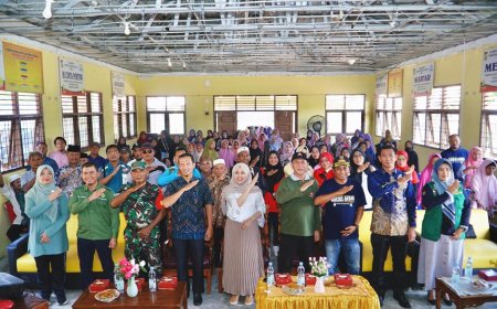 Yusi Prastiningsih Firdaus Apresiasi Fakultas Kedokteran UNRI Gelar Bakti Sosial di Kuok