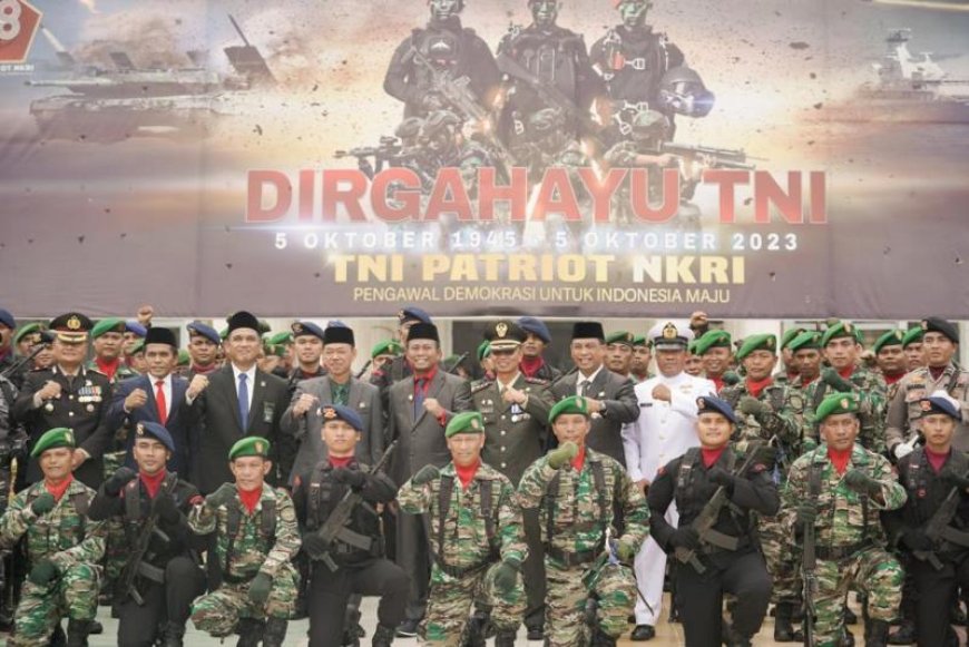 TNI Pengawal Demokrasi Untuk Indonesia Maju