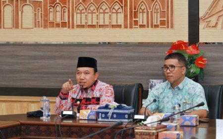 Wabup Siak Husni Merza Minta Tiga Camat Dukung Kukerta Mahasiswa UNRI Kumpulkan Data SPBE