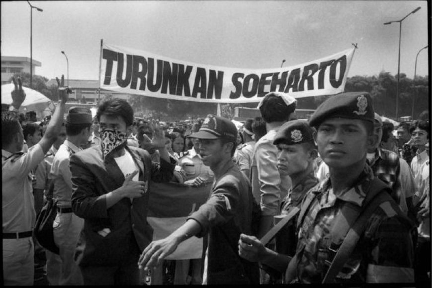 25 Tahun Jatuhnya Soeharto, Bagaimana Menjamin Demokrasi Indonesia?