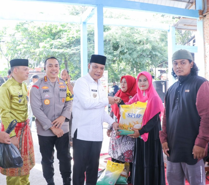 Tekan Inflasi Muflihum Tinjau Pasar di Pekanbaru