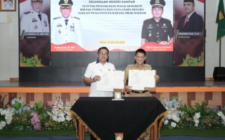 Pemkab dan Kajari Kampar Tandatangani Perjanjian Kerja Sama Pengamanan Aset Daerah