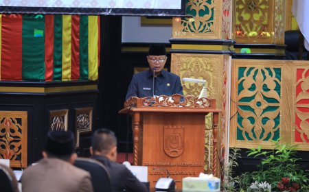 Sekdako Indra Pomi Jawab Pandangan Umum Fraksi Terhadap LKPj 2023