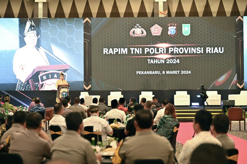 Afrizal Sintong Hadiri Rapim TNI Polri se-Provinsi Riau