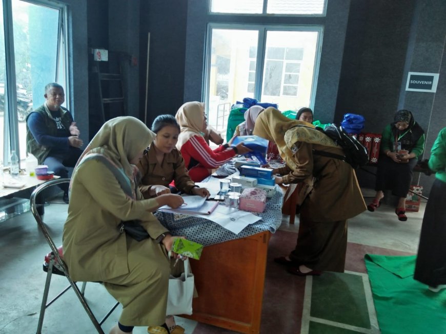 Kadiskes Pelalawan Periksa Ibu Hamil Gratis