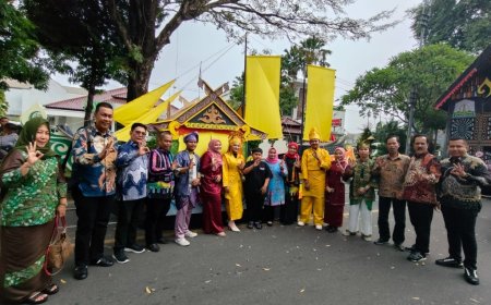 Produk Kerajinan Bengkalis Tampil Pada Perayaan HUT Dekranasda Di Solo