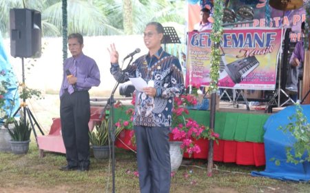 Kasmarni Apresiasi Pesta Pembangunan Gedung SMIRNA HKBP