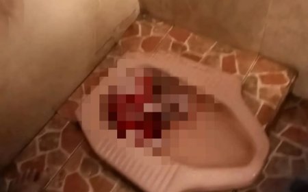 Ditemukan Bayi Dalam Kloset Masjid di Kebun Durian Kampar