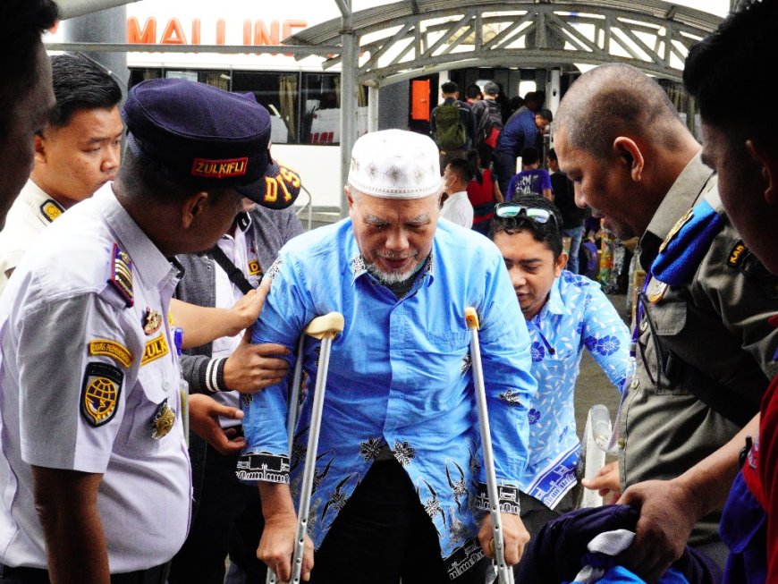 Kepulangan 299 Jamaah Haji Kabupaten Siak Lewat Pelabuhan Tanjung Buton Kampung Mengkapan Kecamatan Sungai Apit