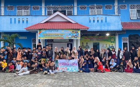 Berbagi Ceria Bersama FAKAR