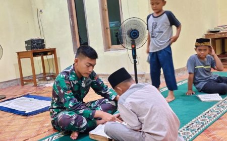 Satgas TMMD Kodim/KPR Ajarkan Mengaji dan Beri Layanan Kesehatan 