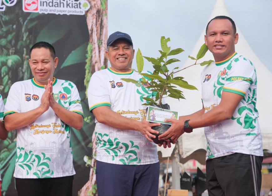 Bupati Siak Alfedri Ajak Masyarakat Lestarikan Hutan