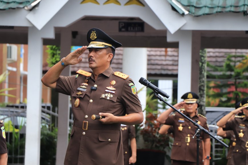 Ini Amanat Menkomdigi yang Dibacakan Kajati Maluku