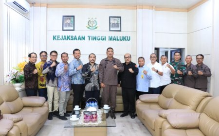 Kajati Maluku Sambut Kunjungan GM PLN Maluku-Maluku Utara dan Papua