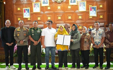 Afni Z Cemes Dirut PT SSL : Tumang Kampung Tua Lebih Dulu Ada Sebelum PT SLL Beroperasi